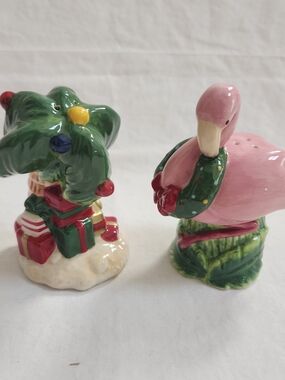 Christmas Pink Flamingo & Festive Tree Ceramic Salt and Pepper Shaker Set